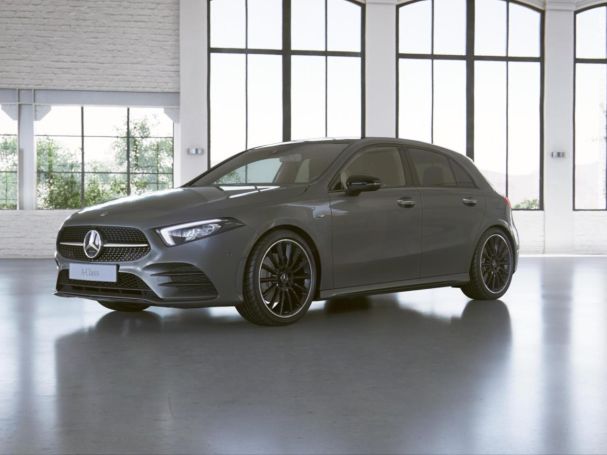 Mercedes-Benz A 250 e AMG Night Panorama 360° SpurH Ambiente