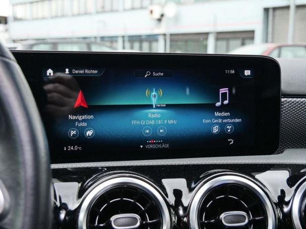 Mercedes-Benz A 250 e  Progressive Distronic Kamera Spiegel-P