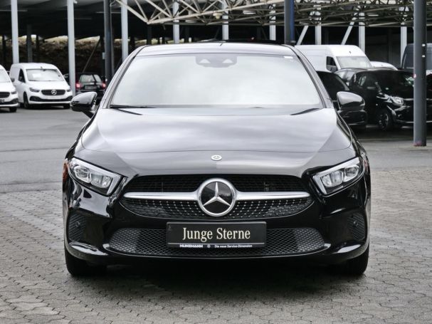 Mercedes-Benz A 250 e  Progressive Distronic Kamera Spiegel-P