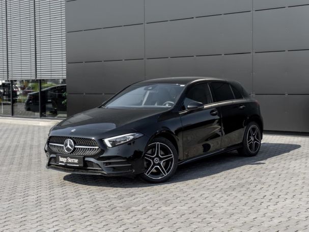 Mercedes-Benz A 250 e AMG Night Navi SpurhalteA PublicCharging