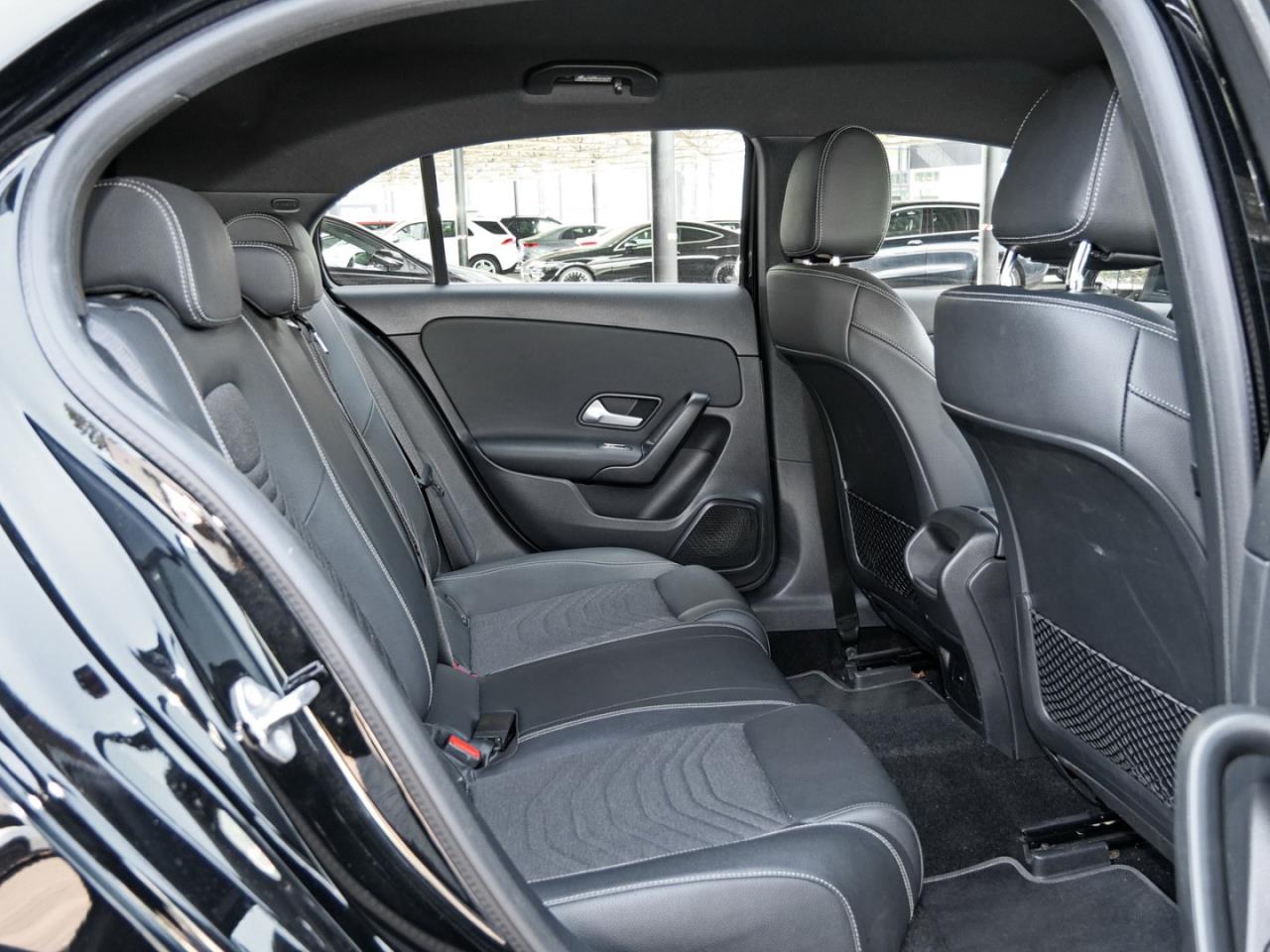 Mercedes-Benz A 250 e  Style MBUX Navi+ Kamera Spurhalte SHZ