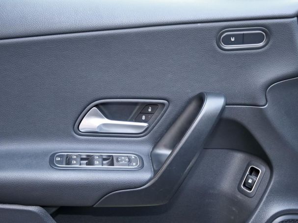Mercedes-Benz A 250 e  Style MBUX Navi+ Kamera Spurhalte SHZ