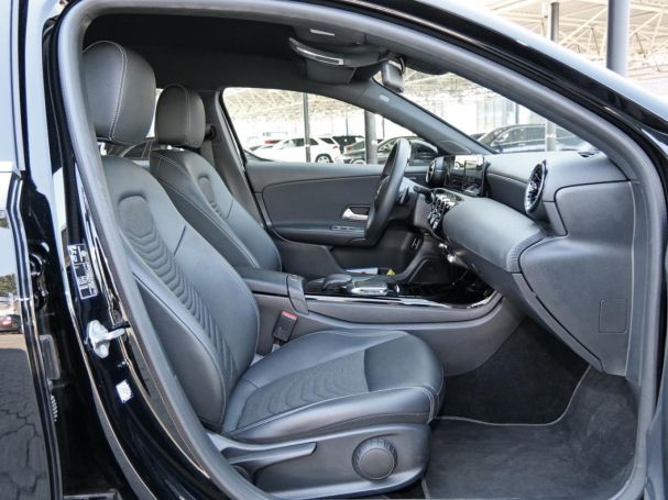 Mercedes-Benz A 250 e  Style MBUX Navi+ Kamera Spurhalte SHZ