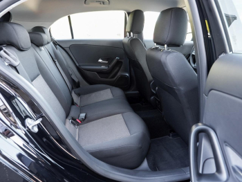 Mercedes-Benz A 250 e  MBUX Navi Klima SHZ SpurhaltePaket