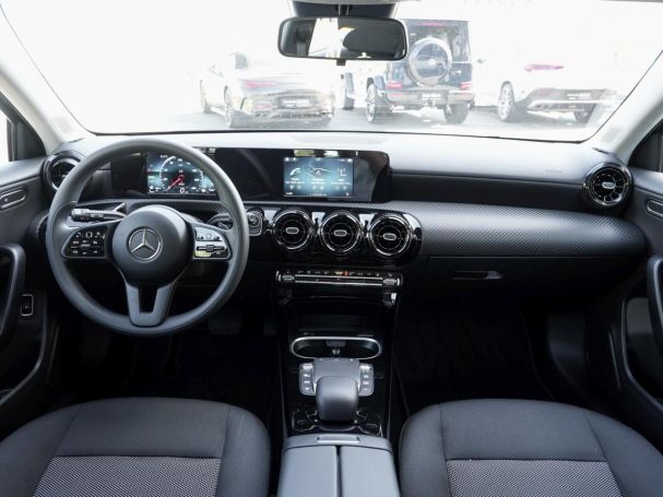 Mercedes-Benz A 250 e  MBUX Navi Klima SHZ SpurhaltePaket