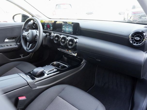 Mercedes-Benz A 250 e  MBUX Navi Klima SHZ SpurhaltePaket