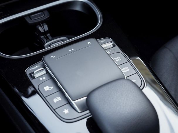 Mercedes-Benz A 250 e  MBUX Navi Klima SHZ SpurhaltePaket