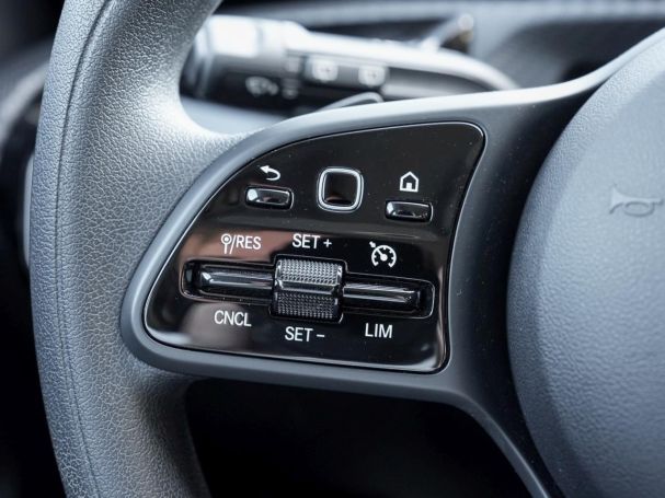 Mercedes-Benz A 250 e  MBUX Navi Klima SHZ SpurhaltePaket