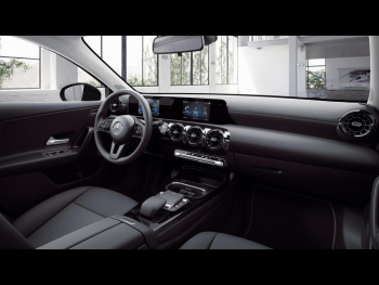 Mercedes-Benz A 250 e  MBUX Navi Klima SHZ SpurhaltePaket