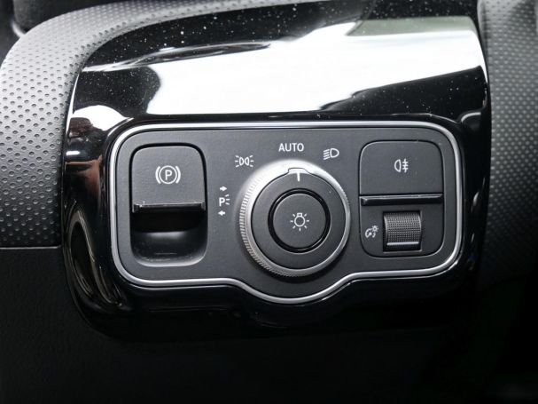 Mercedes-Benz A 250 e  AMG MBUXNavi+ Kamera Public-Charging-P