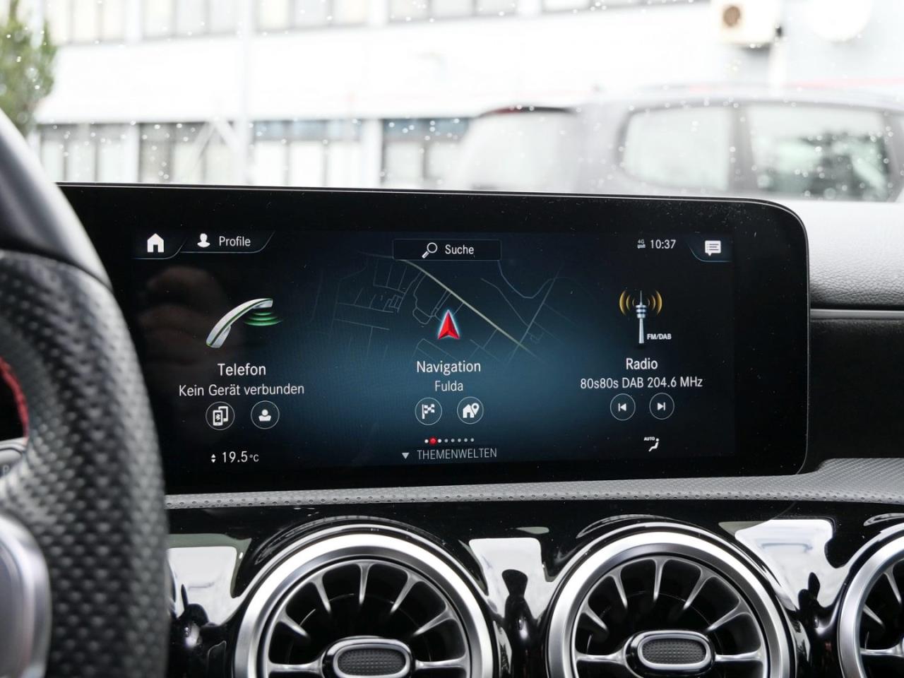 Mercedes-Benz A 250 e  AMG MBUXNavi+ Kamera Public-Charging-P