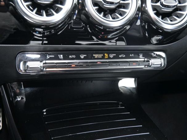 Mercedes-Benz A 250 e  AMG MBUXNavi+ Kamera Public-Charging-P