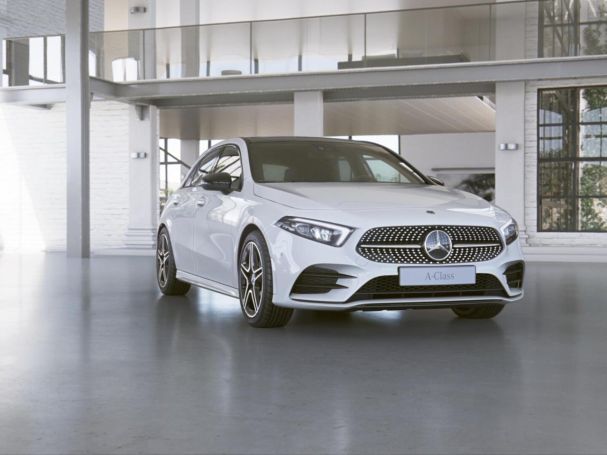 Mercedes-Benz A 250 e  AMG Night Panorama Ambiente Spurhalte