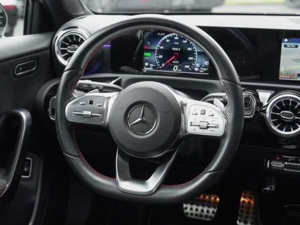 Mercedes-Benz A 250 e  AMG Night Panorama Ambiente Spurhalte