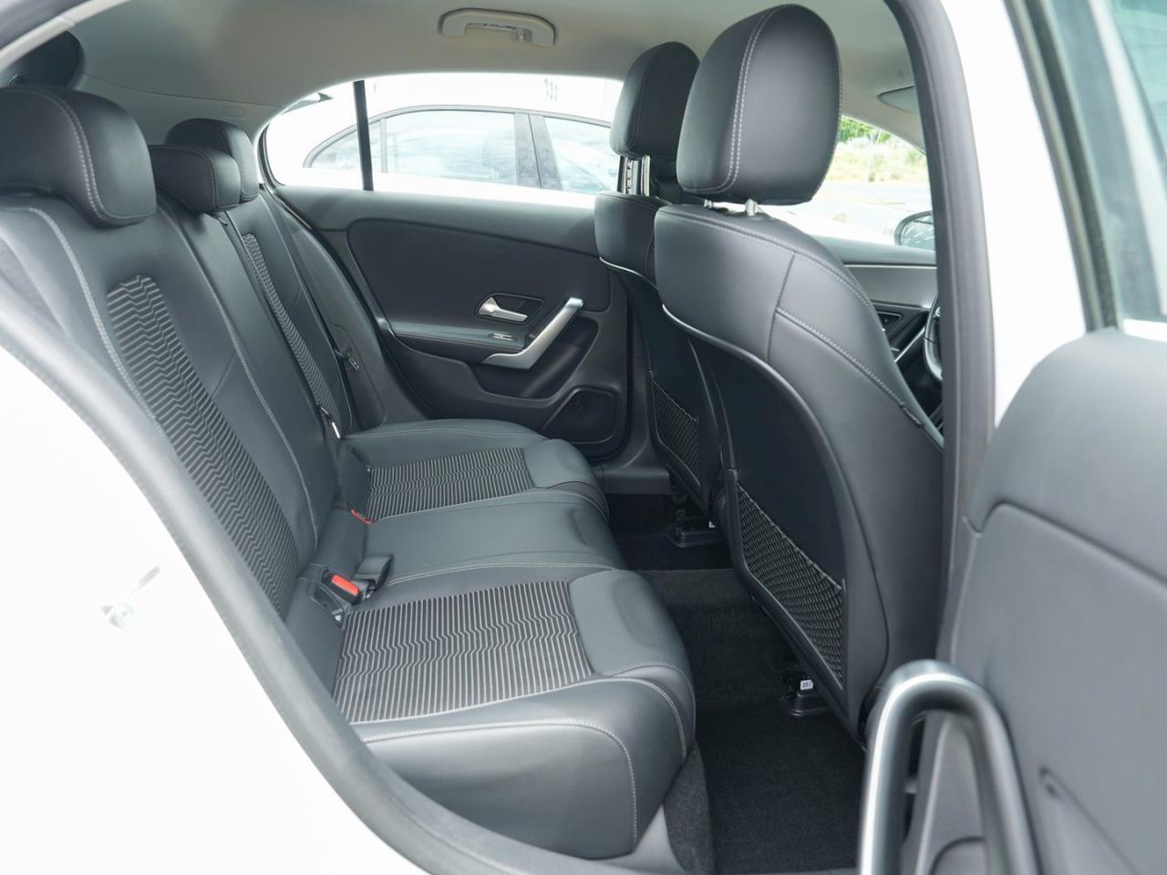 Mercedes-Benz A 250 e Progressive MBUXNavi+ Kamera Spiegel-P