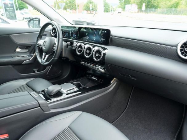 Mercedes-Benz A 250 e Progressive MBUXNavi+ Kamera Spiegel-P