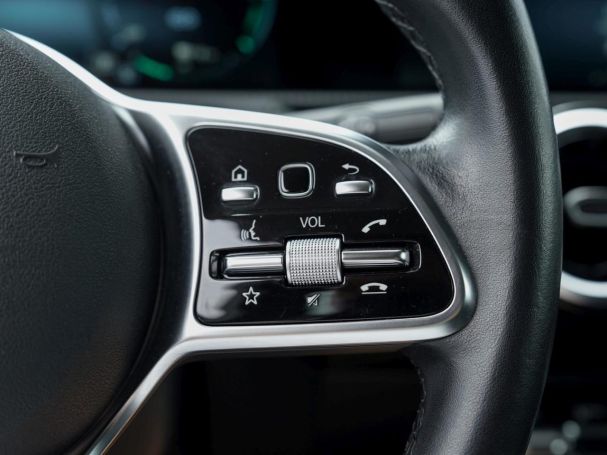 Mercedes-Benz A 250 e Progressive MBUXNavi+ Kamera Spiegel-P