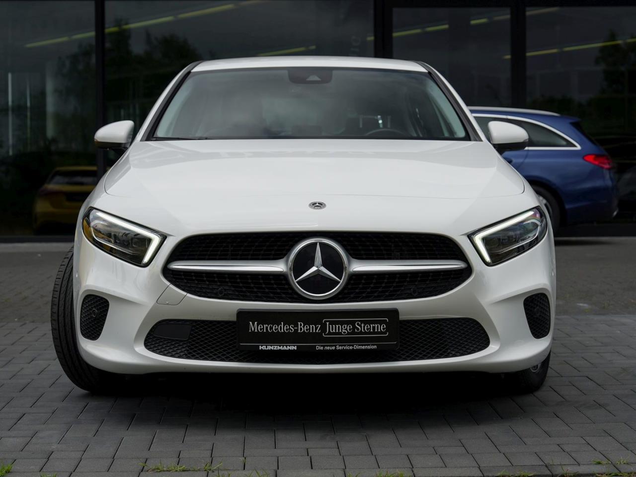 Mercedes-Benz A 250 e Progressive MBUXNavi+ Kamera Spiegel-P