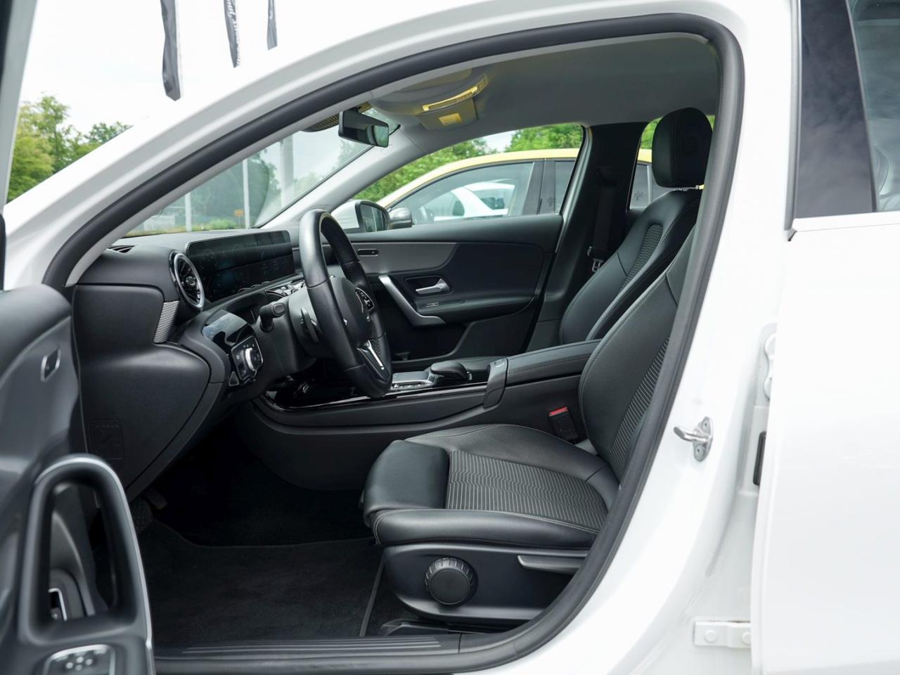Mercedes-Benz A 250 e Progressive MBUXNavi+ Kamera Spiegel-P