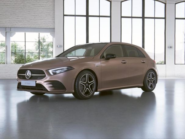Mercedes-Benz A 250 e  AMG Night Edition2020 Panorama Kamera
