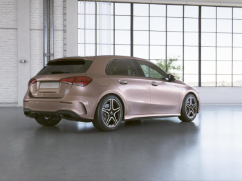 Mercedes-Benz A 250 e  AMG Night Edition2020 Panorama Kamera
