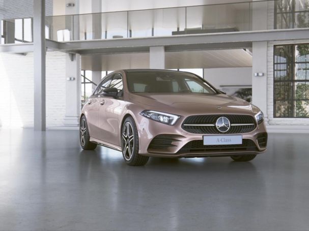 Mercedes-Benz A 250 e  AMG Night Edition2020 Panorama Kamera