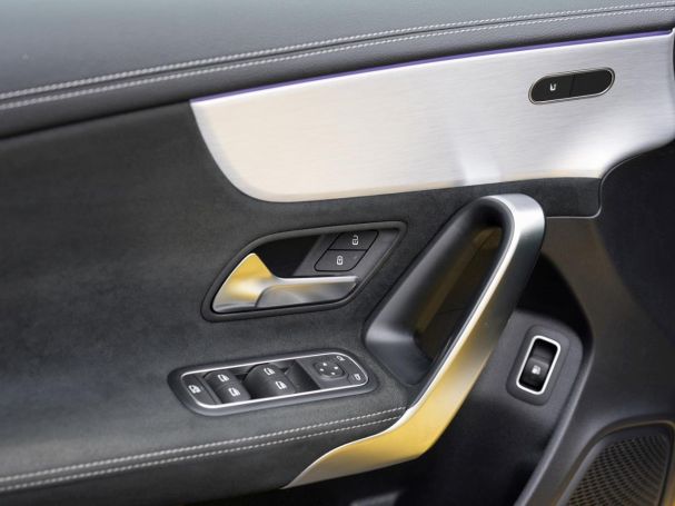 Mercedes-Benz A 250 e  AMG Night Edition2020 MBUX Navi+