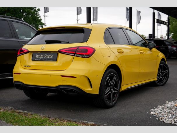 Mercedes-Benz A 250 e  AMG Night Edition2020 MBUX Navi+