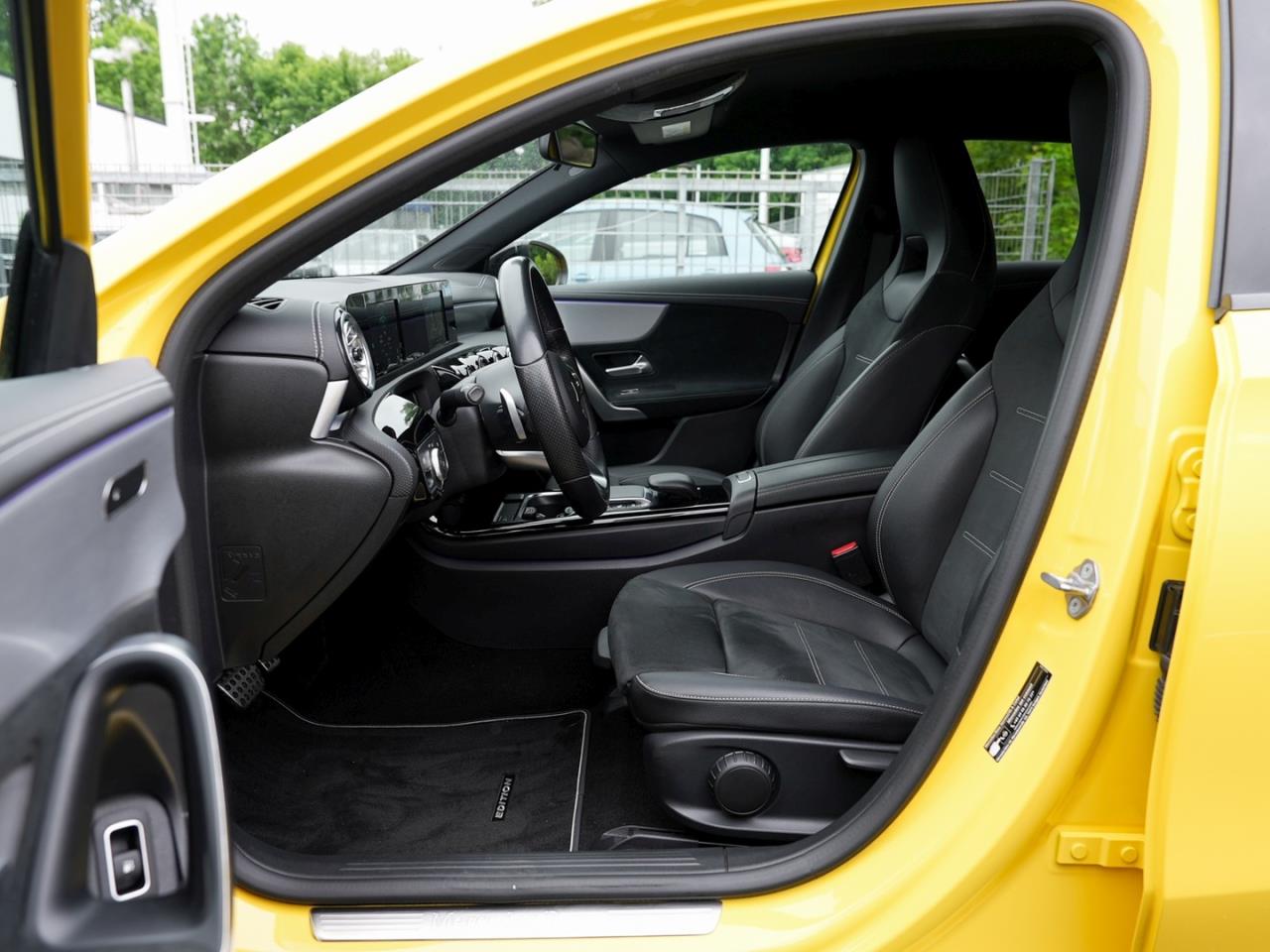 Mercedes-Benz A 250 e  AMG Night Edition2020 MBUX Navi+