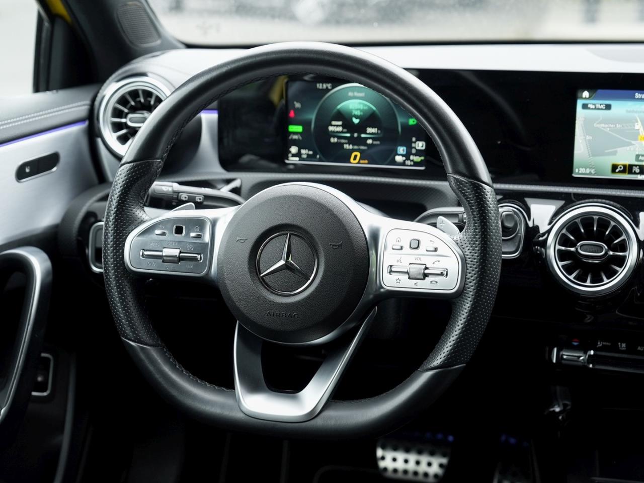 Mercedes-Benz A 250 e  AMG Night Edition2020 MBUX Navi+