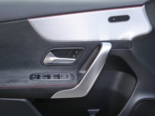 Mercedes-Benz A 250 AMG Night Navi-Prem Panorama Totwinkel
