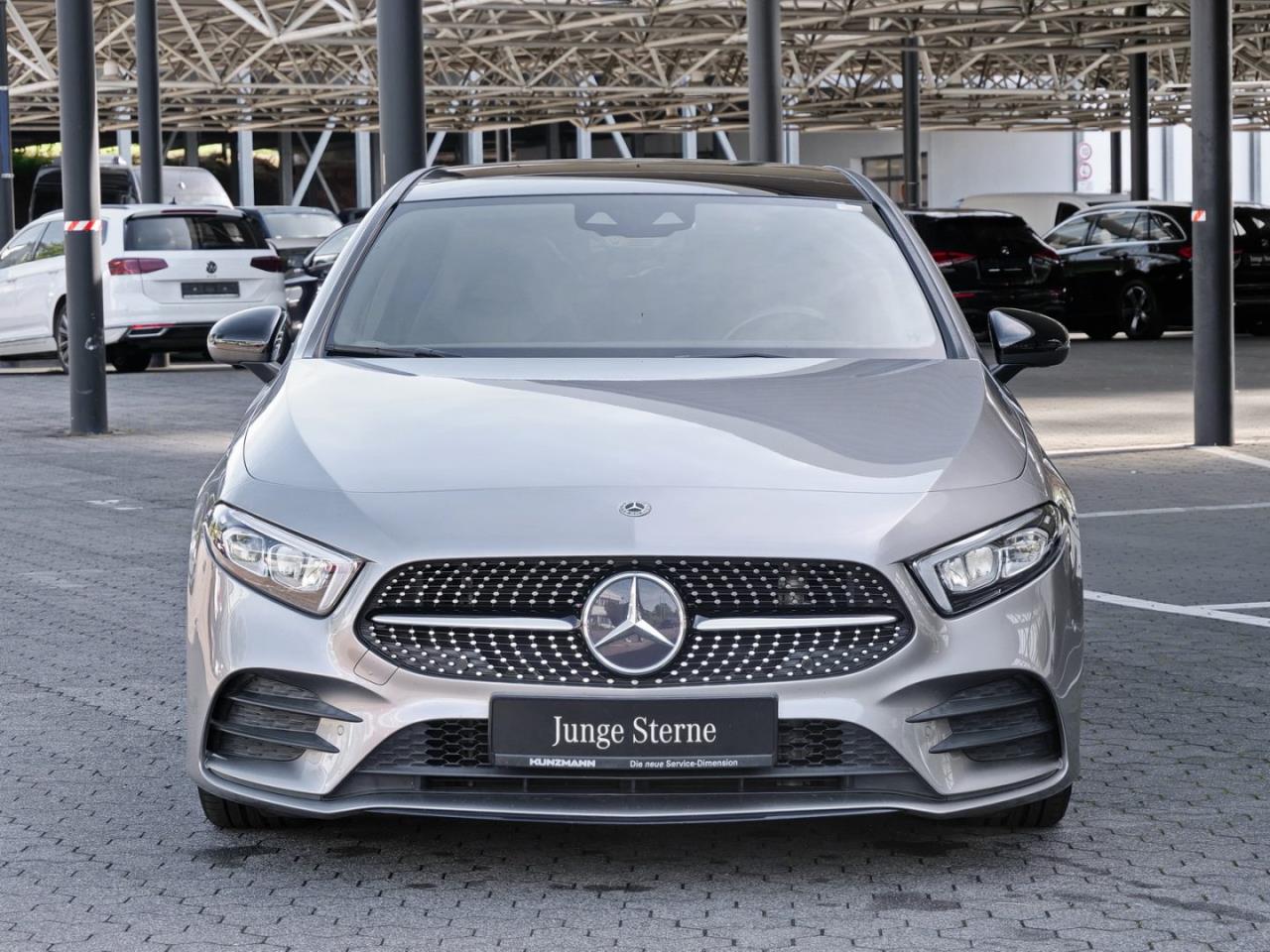 Mercedes-Benz A 250 AMG Night Navi-Prem Panorama Totwinkel