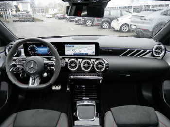 Mercedes-Benz A 35 AMG 4M Distronic Panorama Standhzg HUD AHK