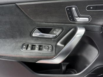 Mercedes-Benz A 35 AMG 4M Night Panorama Burmester Kamera