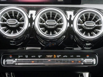 Mercedes-Benz A 35 AMG 4M Night Panorama Burmester Kamera