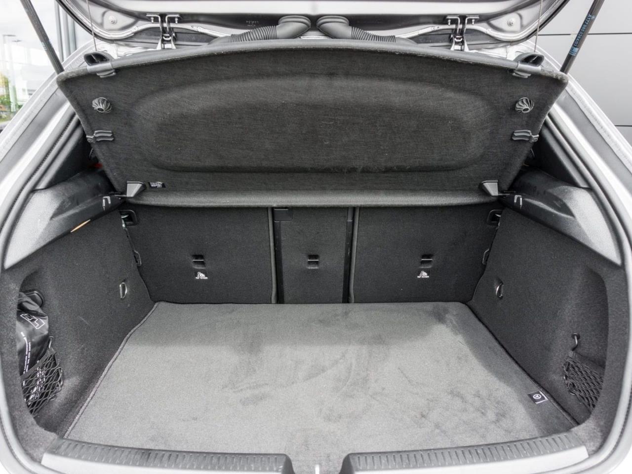 Mercedes-Benz A 35 AMG 4M Night Panorama Burmester Kamera