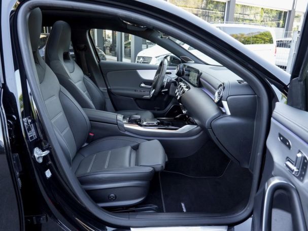 Mercedes-Benz A 45 AMG S 4M+ Panorama Distronic Kamera Head-Up