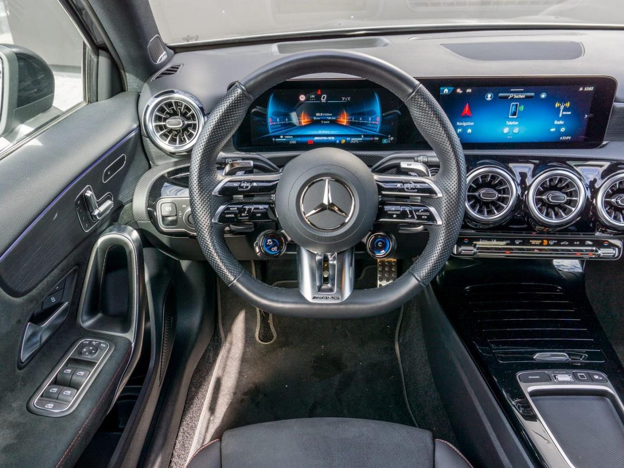 Mercedes-Benz A 45 AMG S 4M+ AMG Night Panorama Head-Up 360°