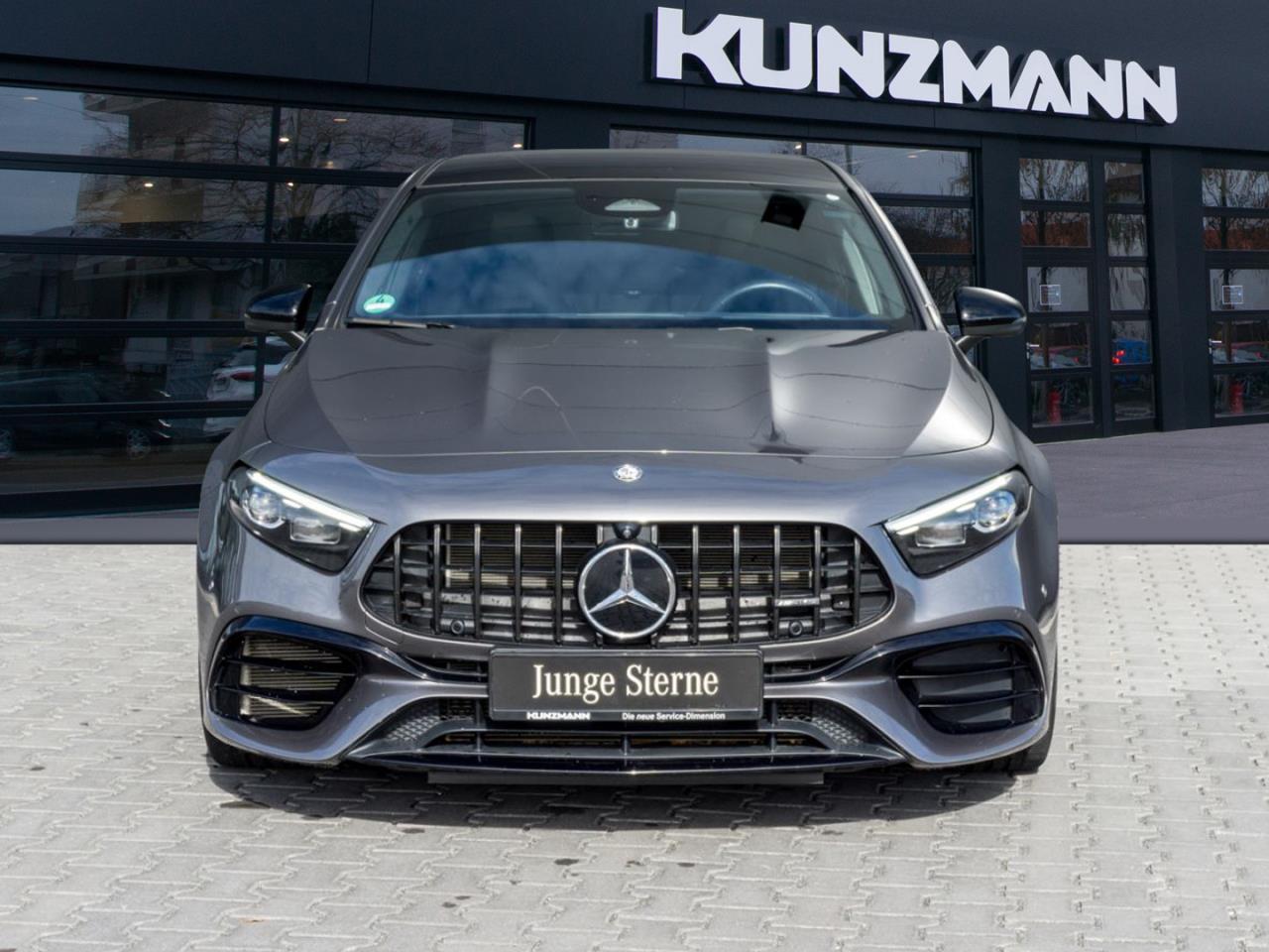 Mercedes-Benz A 45 AMG S 4M+ AMG Night Panorama Head-Up 360°