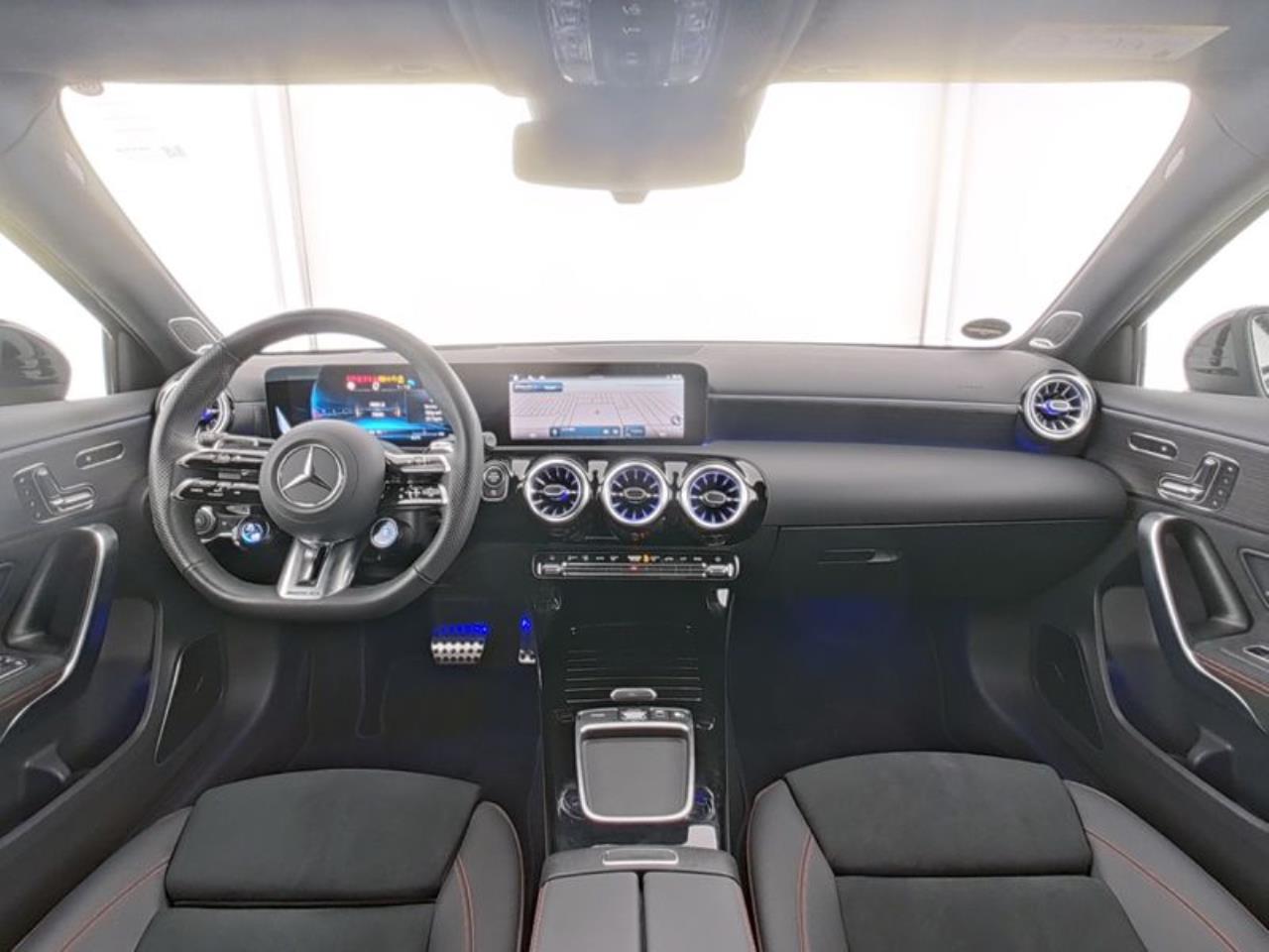 Mercedes-Benz A 45 AMG S 4M+ AMG Night Panorama Head-Up 360°