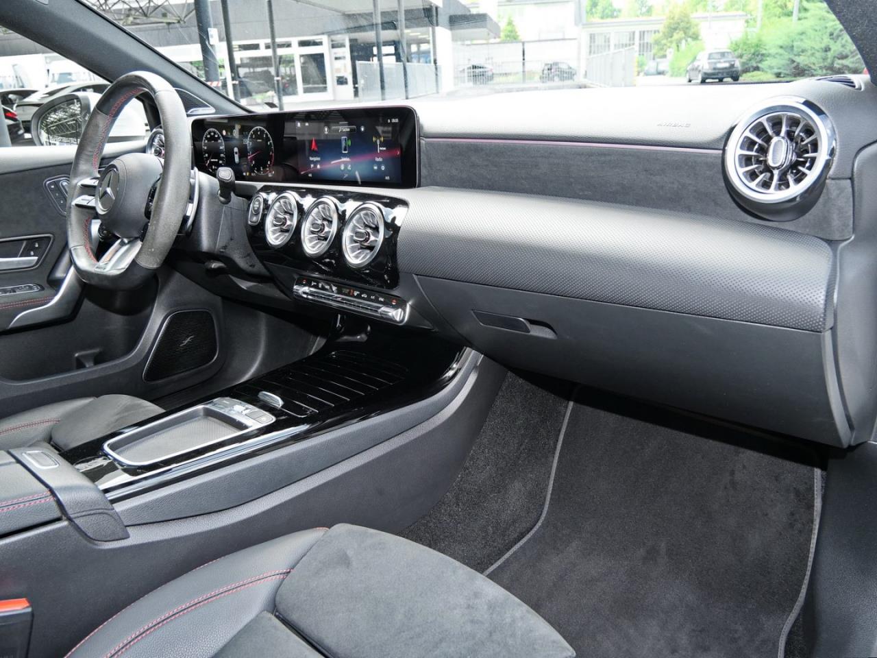 Mercedes-Benz A 45 AMG S 4M+ Panorama 360° Burmester HeadUp