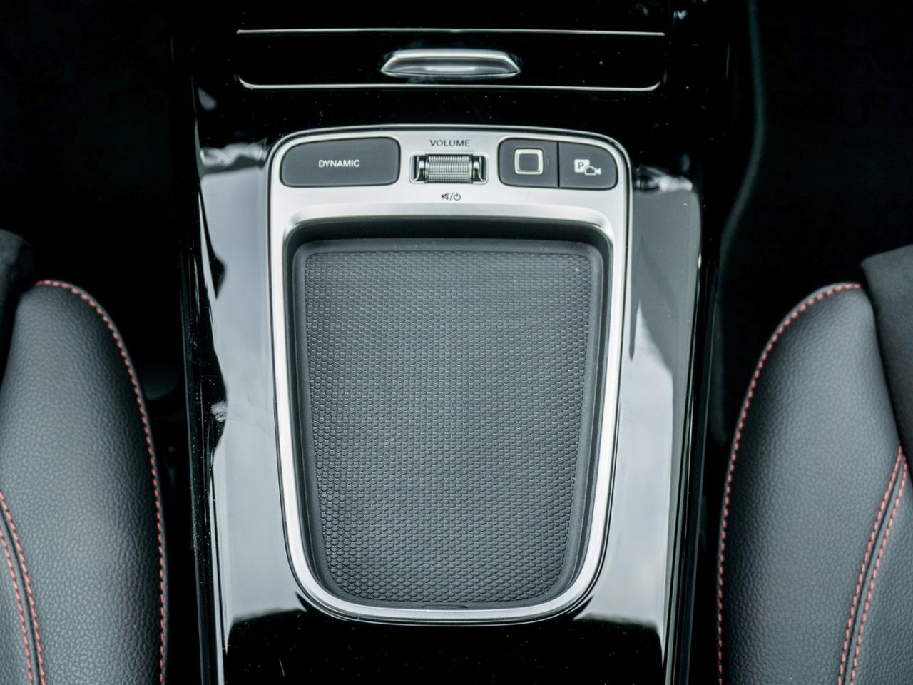 Mercedes-Benz A 45 S 4M+ Panorama Burmester HeadUp Memory 360°