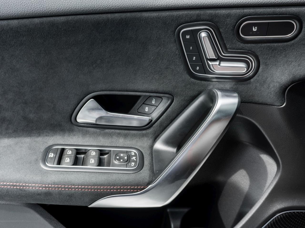 Mercedes-Benz A 45 S 4M+ Panorama Burmester HeadUp Memory 360°
