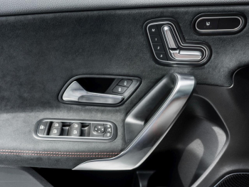 Mercedes-Benz A 45 S 4M+ Panorama Burmester HeadUp Memory 360°