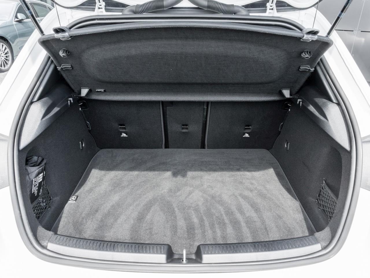 Mercedes-Benz A 45 S 4M+ Panorama Burmester HeadUp Memory 360°