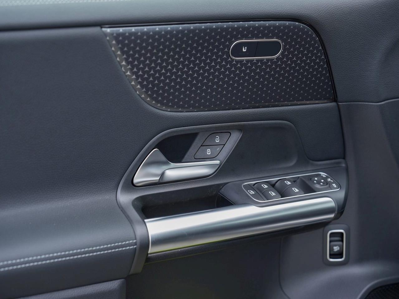 Mercedes-Benz B 180 d Progressive Distronic Kamera AHK Easy-P