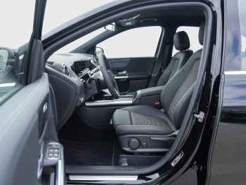 Mercedes-Benz B 180 d Progressive Distronic Kamera AHK Easy-P