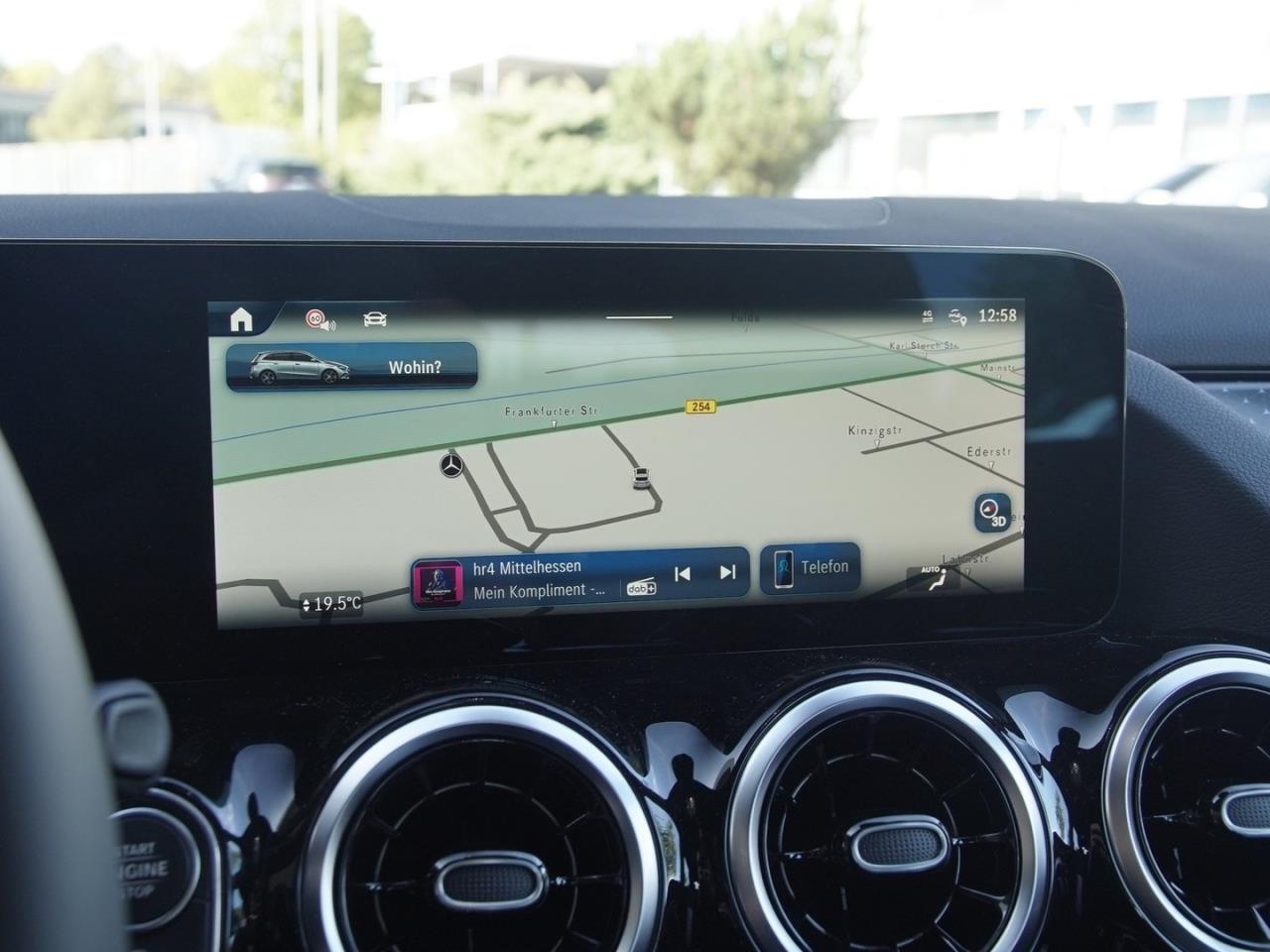 Mercedes-Benz B 180 d Progressive Distronic MBUXNavi AHK SpurH