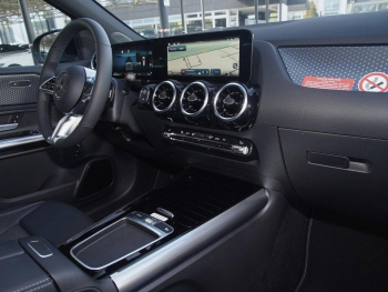 Mercedes-Benz B 180 d Progressive Distronic MBUXNavi AHK SpurH