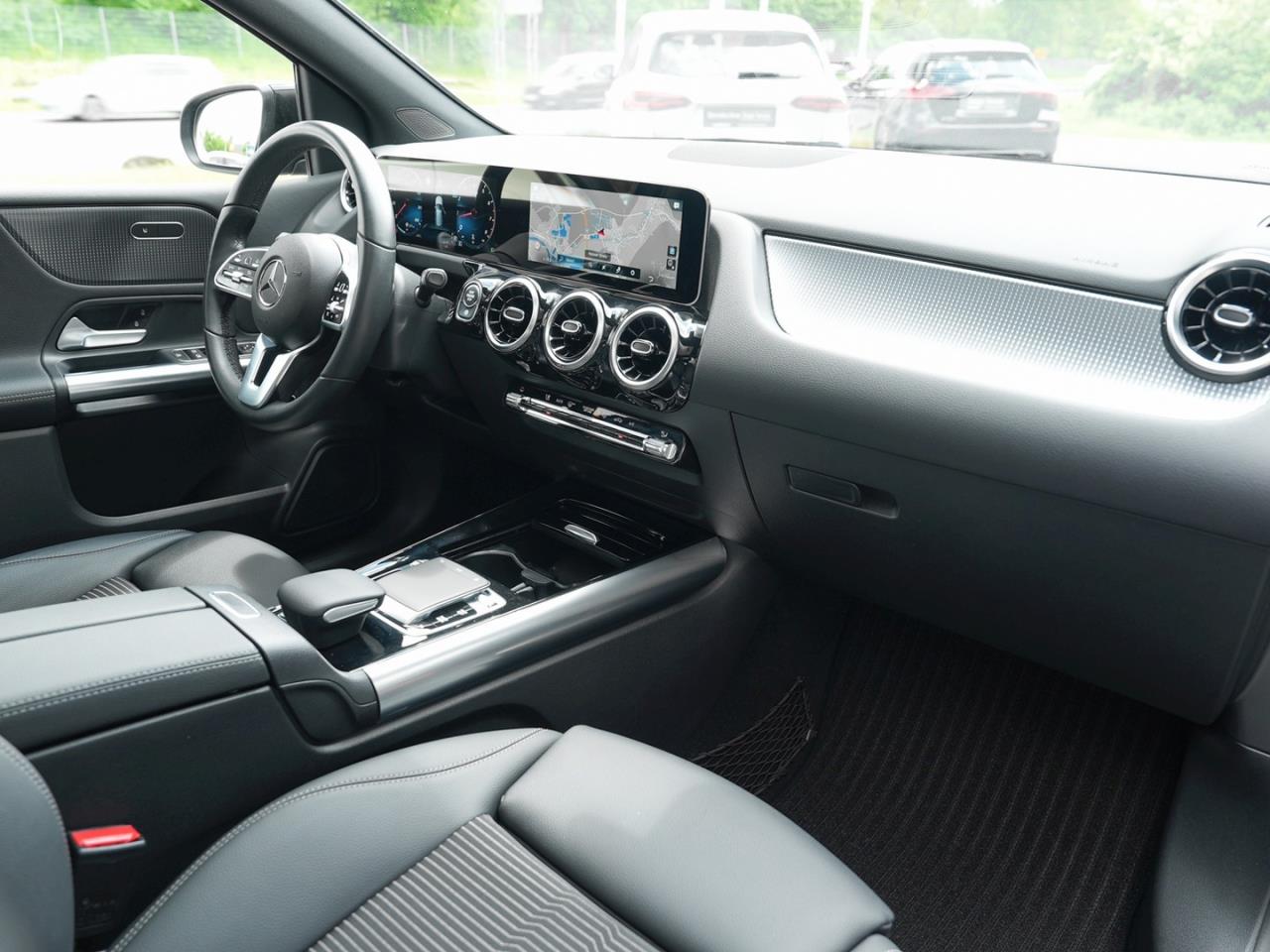 Mercedes-Benz B 180 Progressive Night Panorama Kamera Easy-P